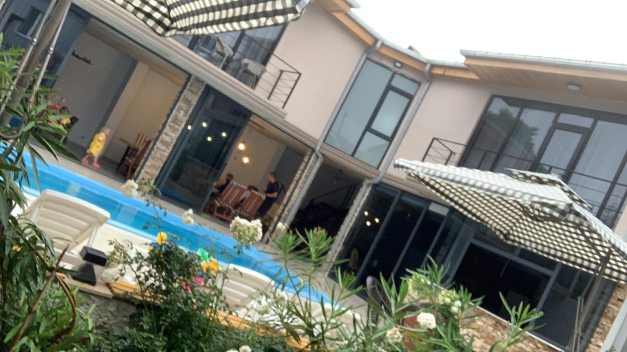 Guest House Smile Kobuleti Exterior foto