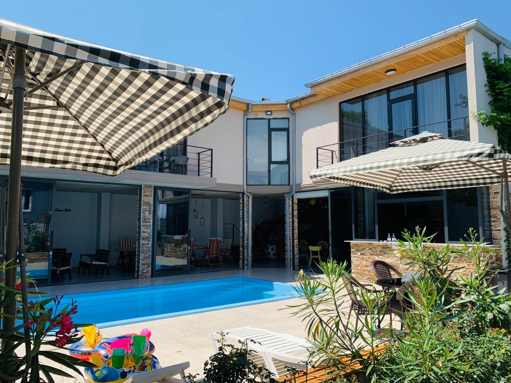 Guest House Smile Kobuleti Exterior foto