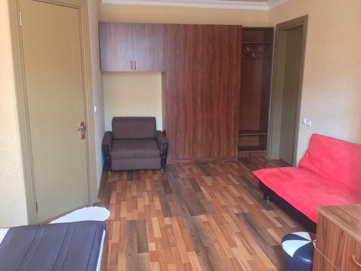 Guest House Smile Kobuleti Exterior foto